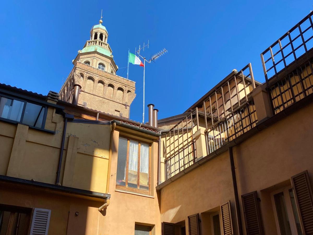 Ur-Nest De' Fusari Bologna Luaran gambar